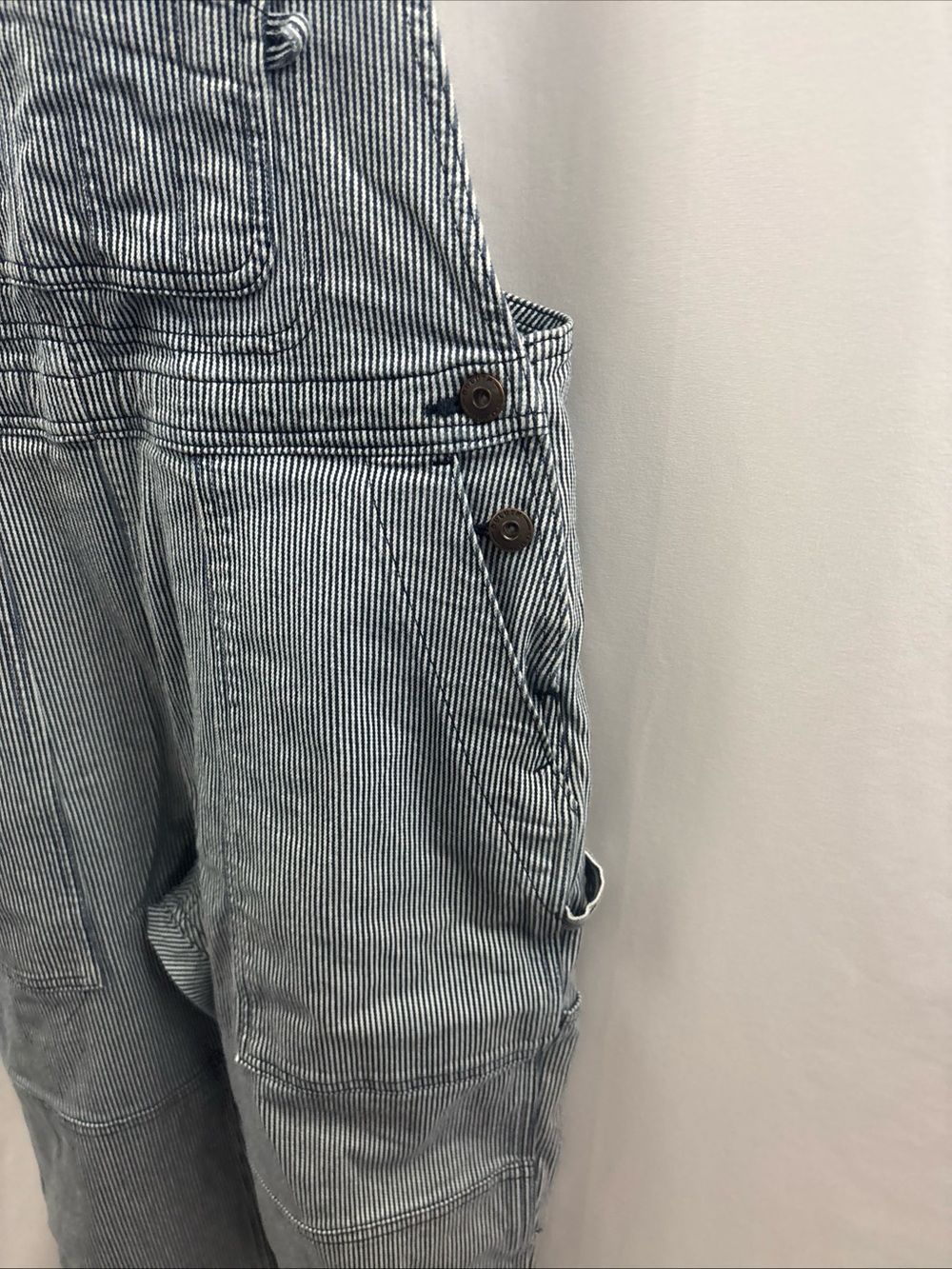 Duluth Trading Women's Hickory Blue White Striped Bib Overalls Sx31 Gardening - Picture 5 of 13